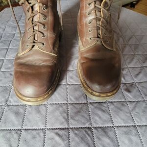 Dr Marten original made in England.